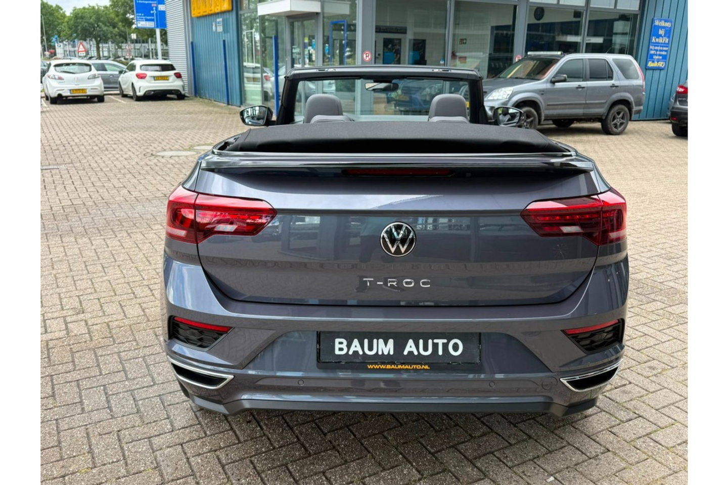 Volkswagen T-Roc 1.5 TSI R-LINE CABRIO 150PK AUTOMAAT AIRCO NAVI.