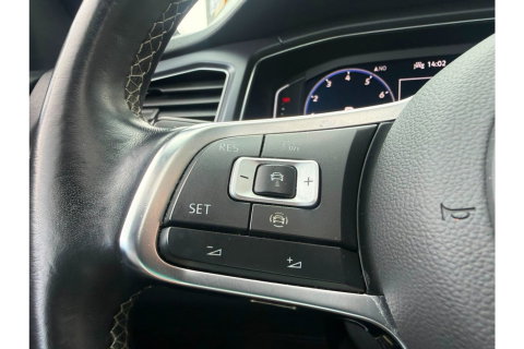 Volkswagen T-Roc 1.5 TSI R-LINE CABRIO 150PK AUTOMAAT AIRCO NAVI.