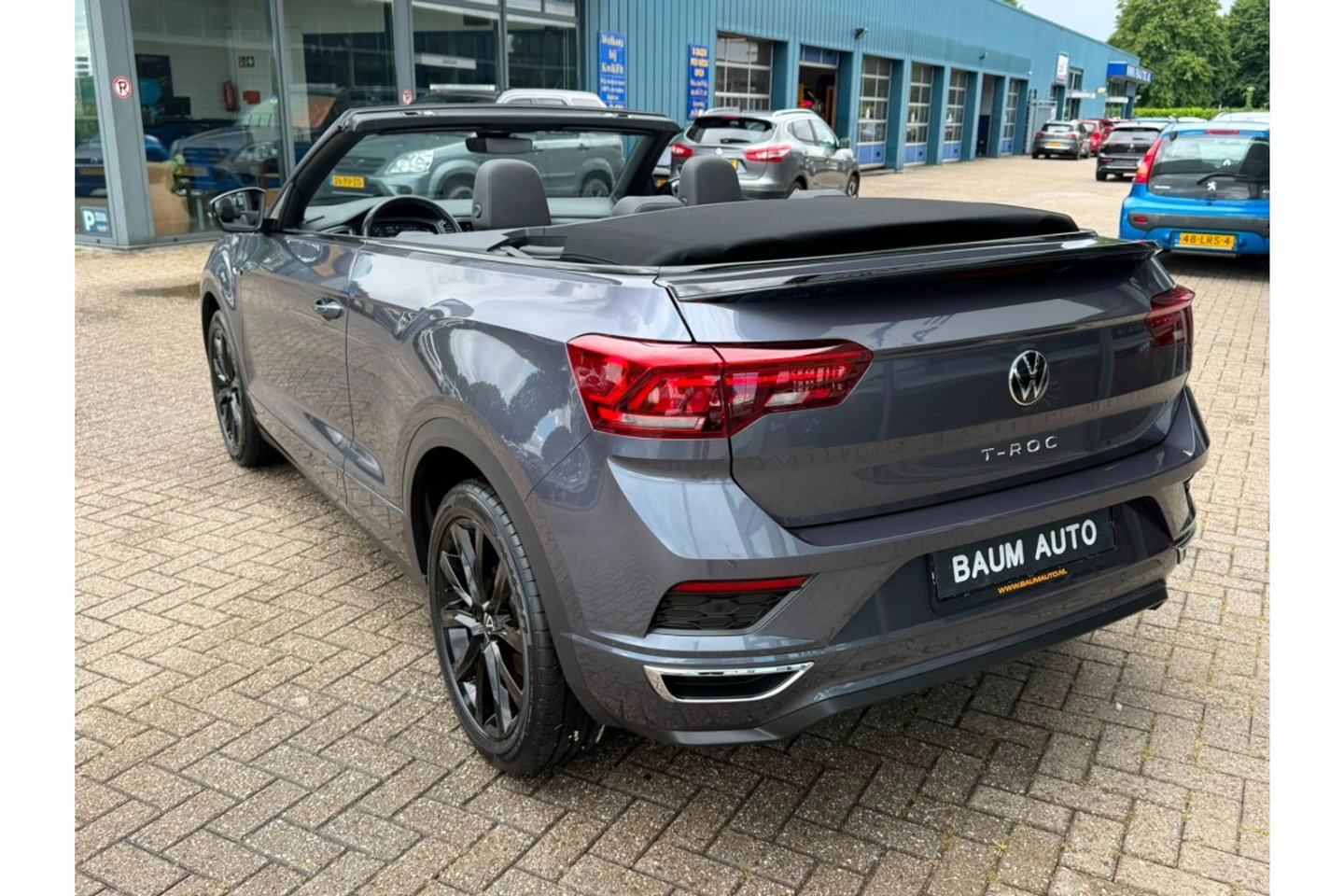 Volkswagen T-Roc 1.5 TSI R-LINE CABRIO 150PK AUTOMAAT AIRCO NAVI.