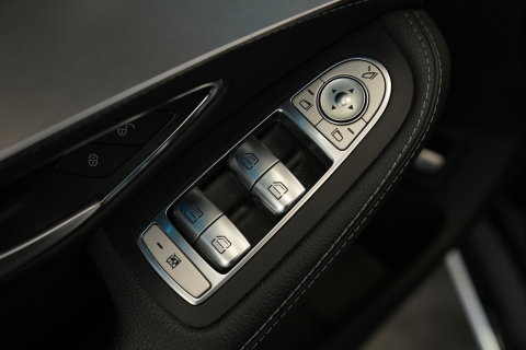 Mercedes-Benz C-Klasse 180 Ambition Full-led Navigatie CruiseControl