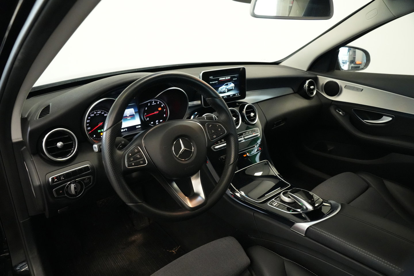 Mercedes-Benz C-Klasse 180 Ambition Full-led Navigatie CruiseControl