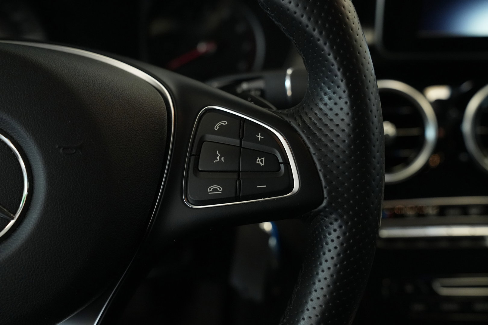 Mercedes-Benz C-Klasse 180 Ambition Full-led Navigatie CruiseControl