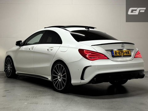 Mercedes-Benz CLA 200 AMG Pano Leer NAVI ACC Camera