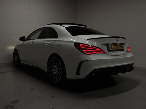 Mercedes-Benz CLA 200 AMG Pano Leer NAVI ACC Camera