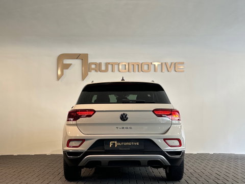Volkswagen T-Roc 1.5 TSI R-Line Keyless|Sfeer|IQ|Camera|Lane