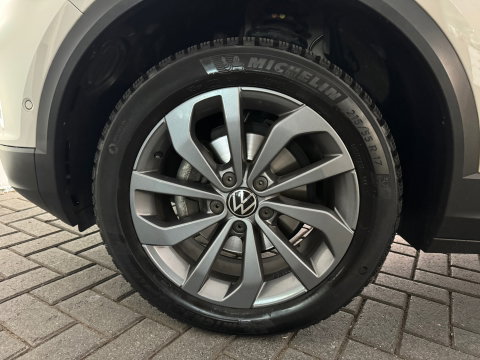 Volkswagen T-Roc 1.5 TSI R-Line Keyless|Sfeer|IQ|Camera|Lane