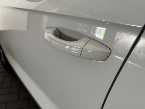 Volkswagen T-Roc 1.5 TSI R-Line Keyless|Sfeer|IQ|Camera|Lane