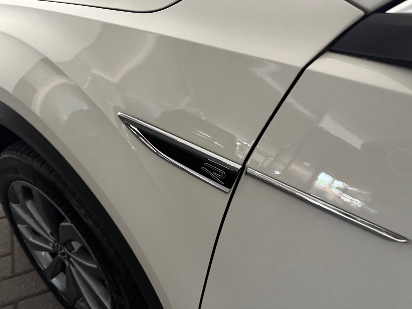 Volkswagen T-Roc 1.5 TSI R-Line Keyless|Sfeer|IQ|Camera|Lane