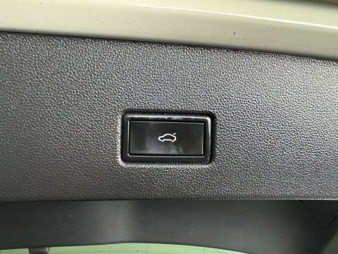 Volkswagen T-Roc 1.5 TSI R-Line Keyless|Sfeer|IQ|Camera|Lane