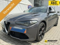 Alfa Romeo Giulia - 2.0 T AWD Veloce Panodak 19 inch Navi Camera Memory Leer