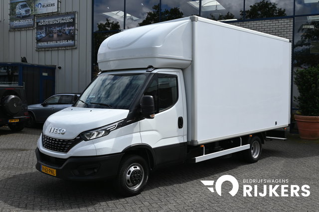 Iveco Daily - 35C18 3.0 180 pk Hi-Matic Bakwagen LED, Geveerde stoel, Camera, Spiegelbak