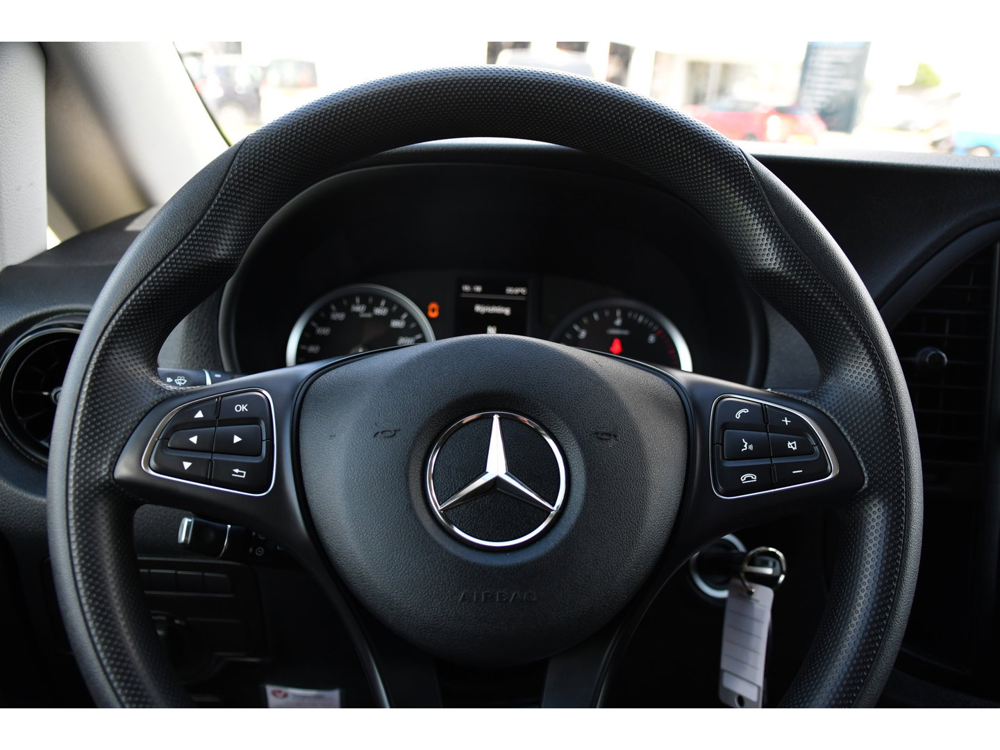 Mercedes-Benz Vito 116 CDI L2 PB Edition Camera, Cruise, Carplay, LED, 164pk, Automaat, Multimedia, Uniek!