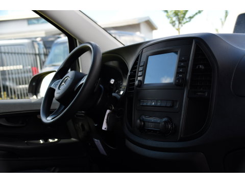 Mercedes-Benz Vito 116 CDI L2 PB Edition Camera, Cruise, Carplay, LED, 164pk, Automaat, Multimedia, Uniek!