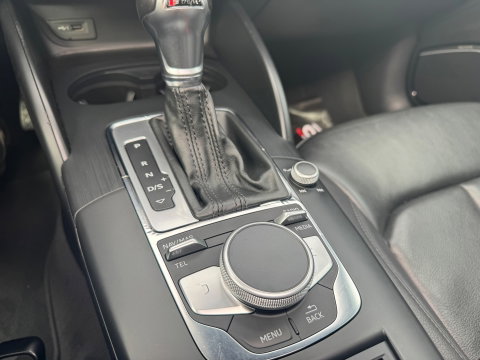 Audi A3 Sportback 35 TFSI Design S Tronic Panorama Leder Led