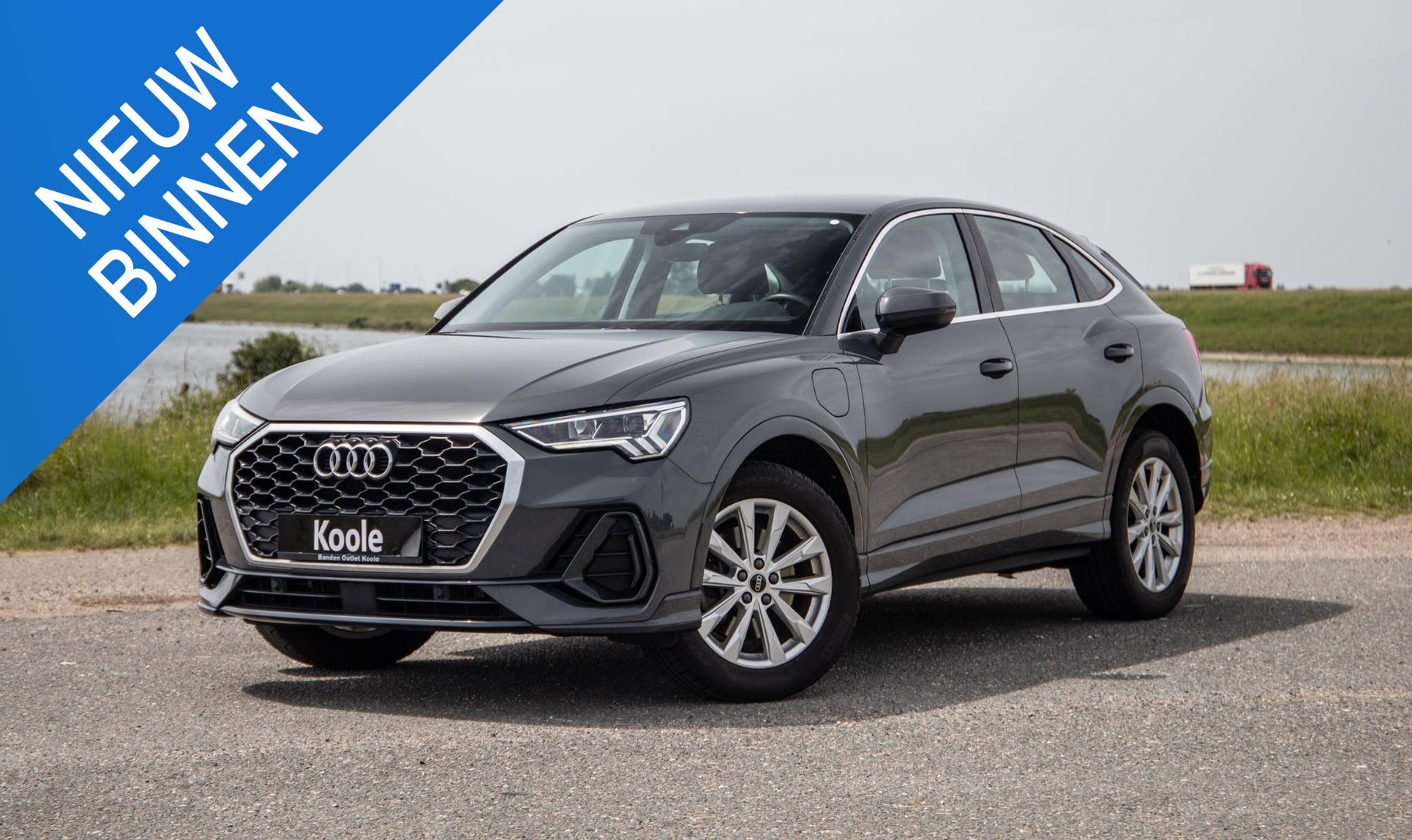 Audi Q3 Sportback 45 TFSI e Edition ADAPTIVE CRUISE  / CARPLAY / DEALER ONDERHOUDEN / AUTOMAAT