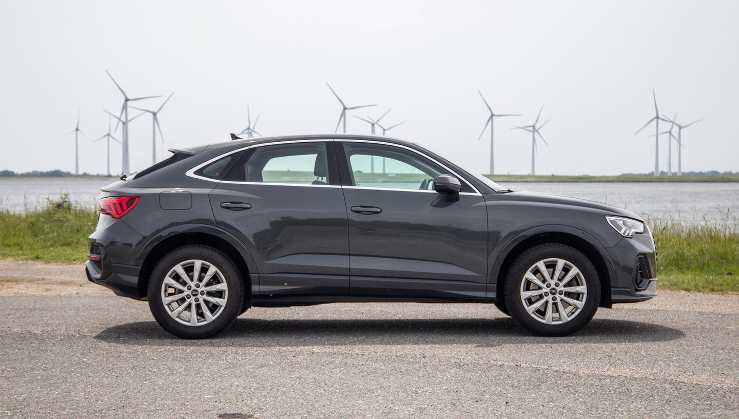 Audi Q3 Sportback 45 TFSI e Edition ADAPTIVE CRUISE  / CARPLAY / DEALER ONDERHOUDEN / AUTOMAAT