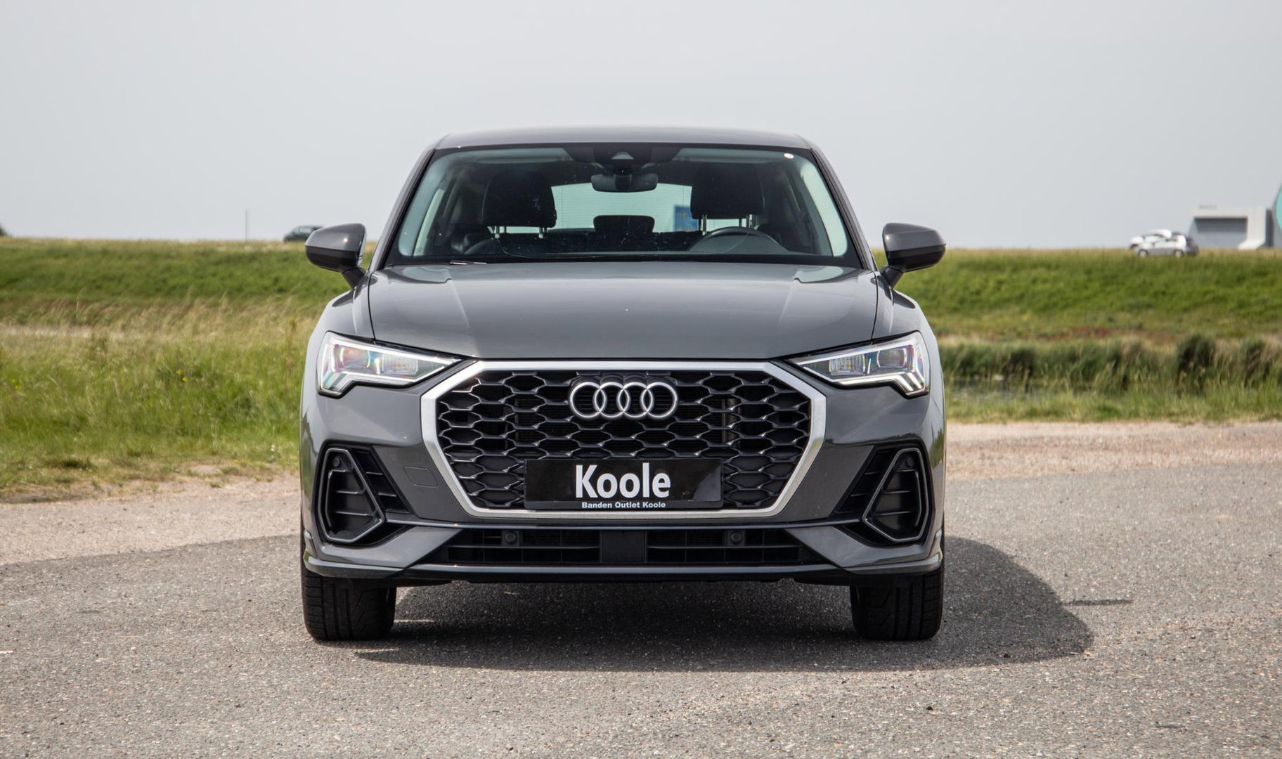 Audi Q3 Sportback 45 TFSI e Edition ADAPTIVE CRUISE  / CARPLAY / DEALER ONDERHOUDEN / AUTOMAAT