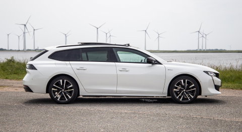Peugeot 508 1.6 PureTech Blue Lease GT PANORAMA DAK / LEDER / DEALER ONDERHOUDEN / LED