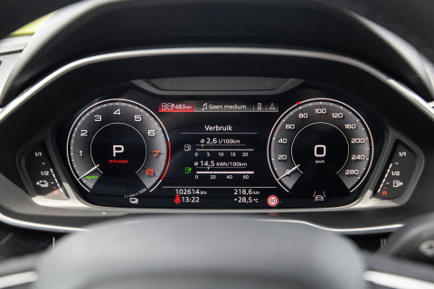 Audi Q3 Sportback 45 TFSI e Edition ADAPTIVE CRUISE  / CARPLAY / DEALER ONDERHOUDEN / AUTOMAAT