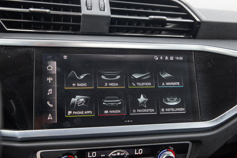 Audi Q3 Sportback 45 TFSI e Edition ADAPTIVE CRUISE  / CARPLAY / DEALER ONDERHOUDEN / AUTOMAAT