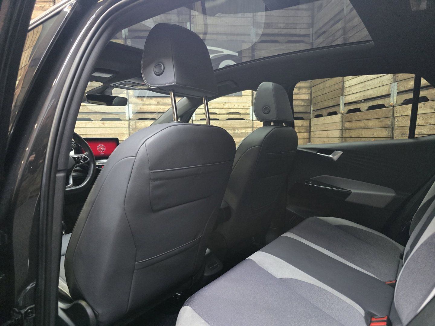 Volkswagen ID.3 First Max 58 kWh Panorama IQ Navi Clima Camera 20"LM