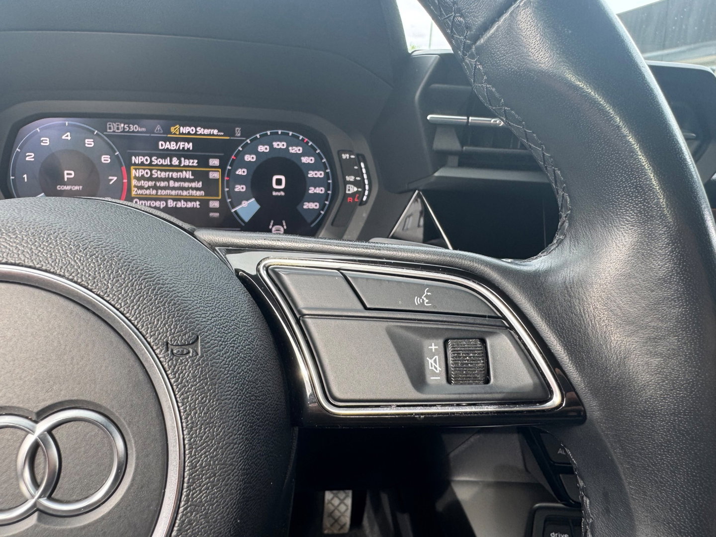 Audi A3 Sportback 40 TFSI e Edition Automaat Led