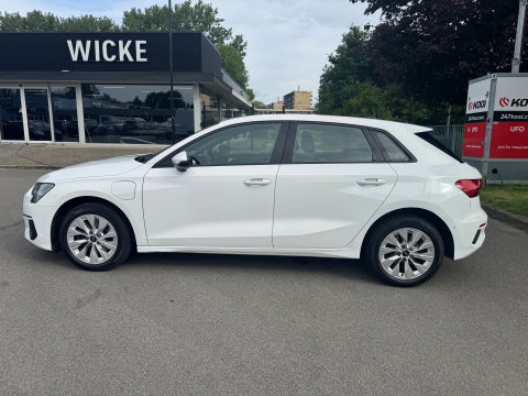 Audi A3 Sportback 40 TFSI e Edition Automaat Led