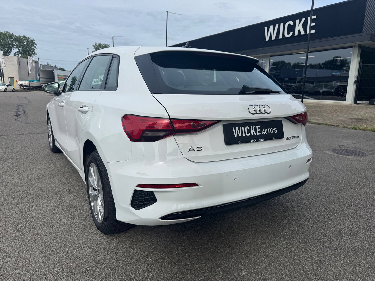 Audi A3 Sportback 40 TFSI e Edition Automaat Led
