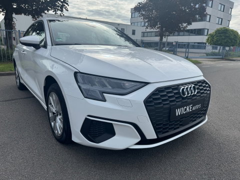 Audi A3 Sportback 40 TFSI e Edition Automaat Led