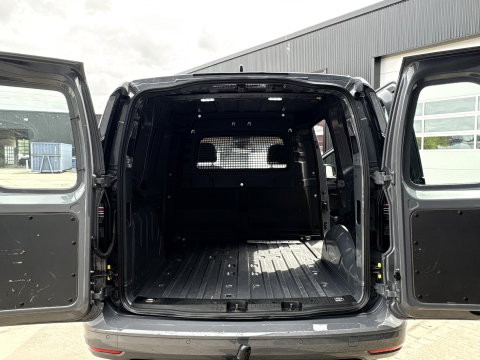 Volkswagen Caddy Cargo 2.0 TDI | CAMERA | AUT | LED | LEDER | SENSOREN VOOR + ACHTER