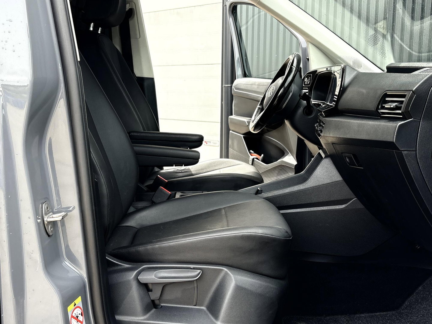 Volkswagen Caddy Cargo 2.0 TDI | CAMERA | AUT | LED | LEDER | SENSOREN VOOR + ACHTER
