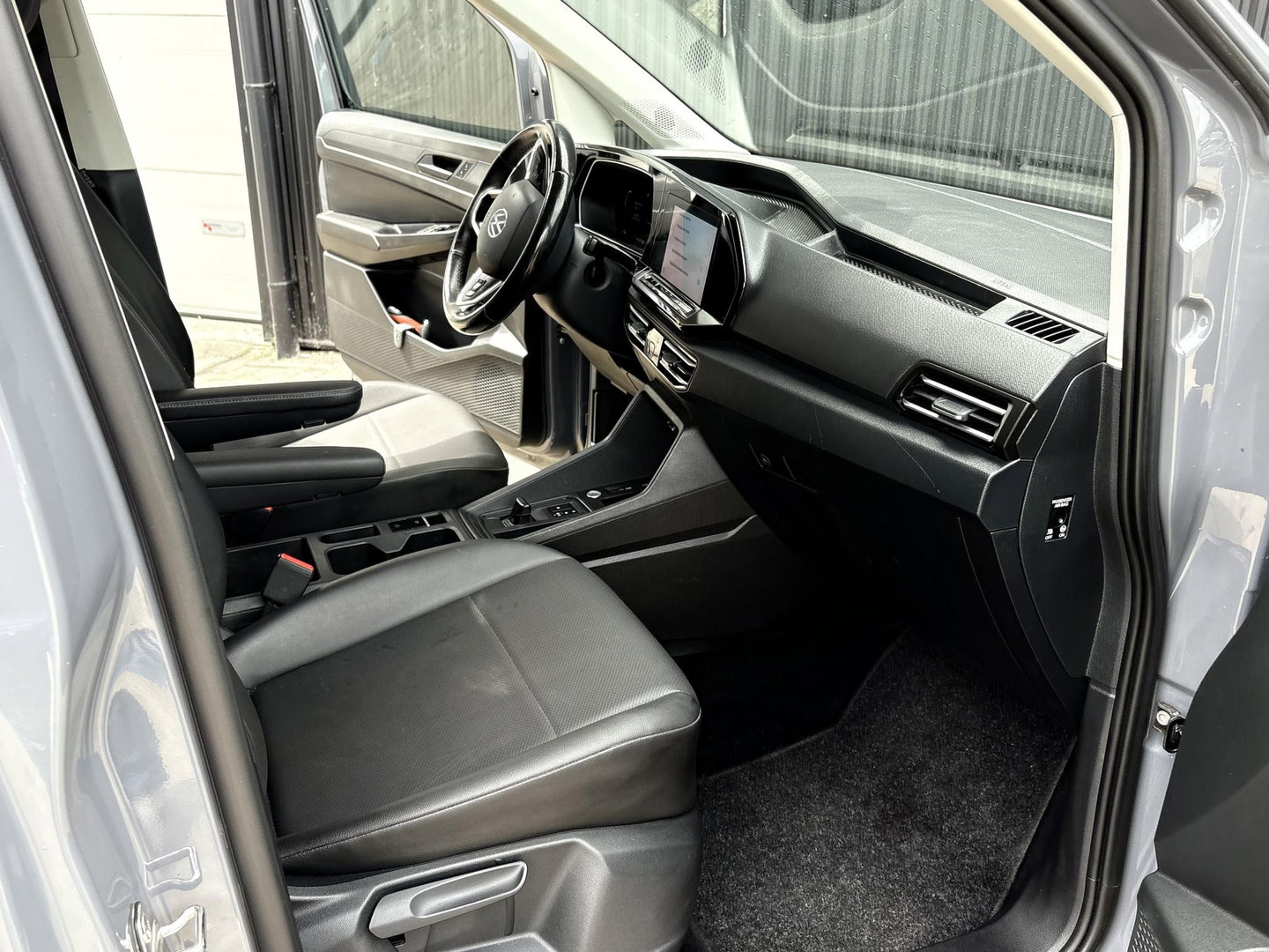 Volkswagen Caddy Cargo 2.0 TDI | CAMERA | AUT | LED | LEDER | SENSOREN VOOR + ACHTER