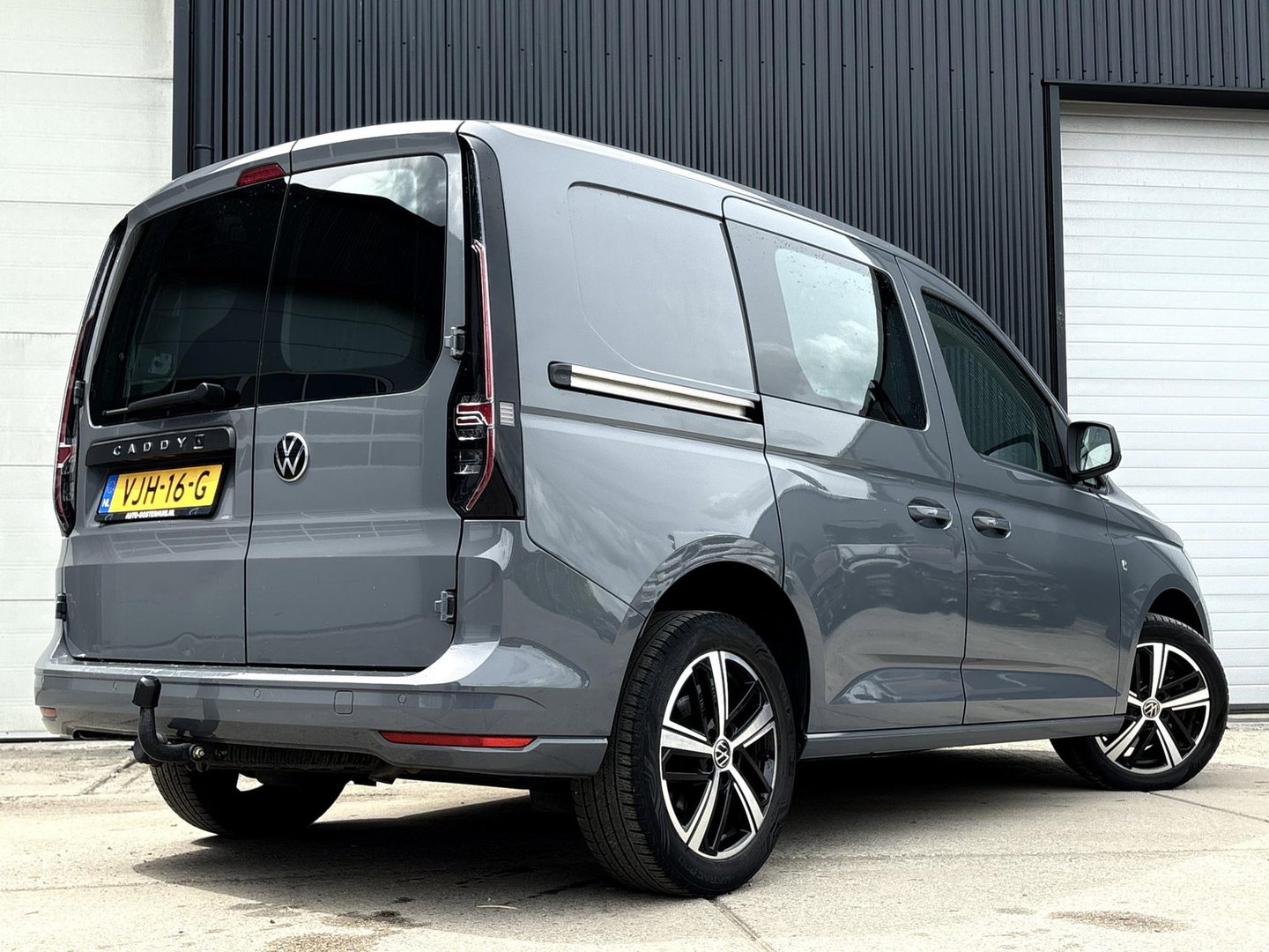 Volkswagen Caddy Cargo 2.0 TDI | CAMERA | AUT | LED | LEDER | SENSOREN VOOR + ACHTER