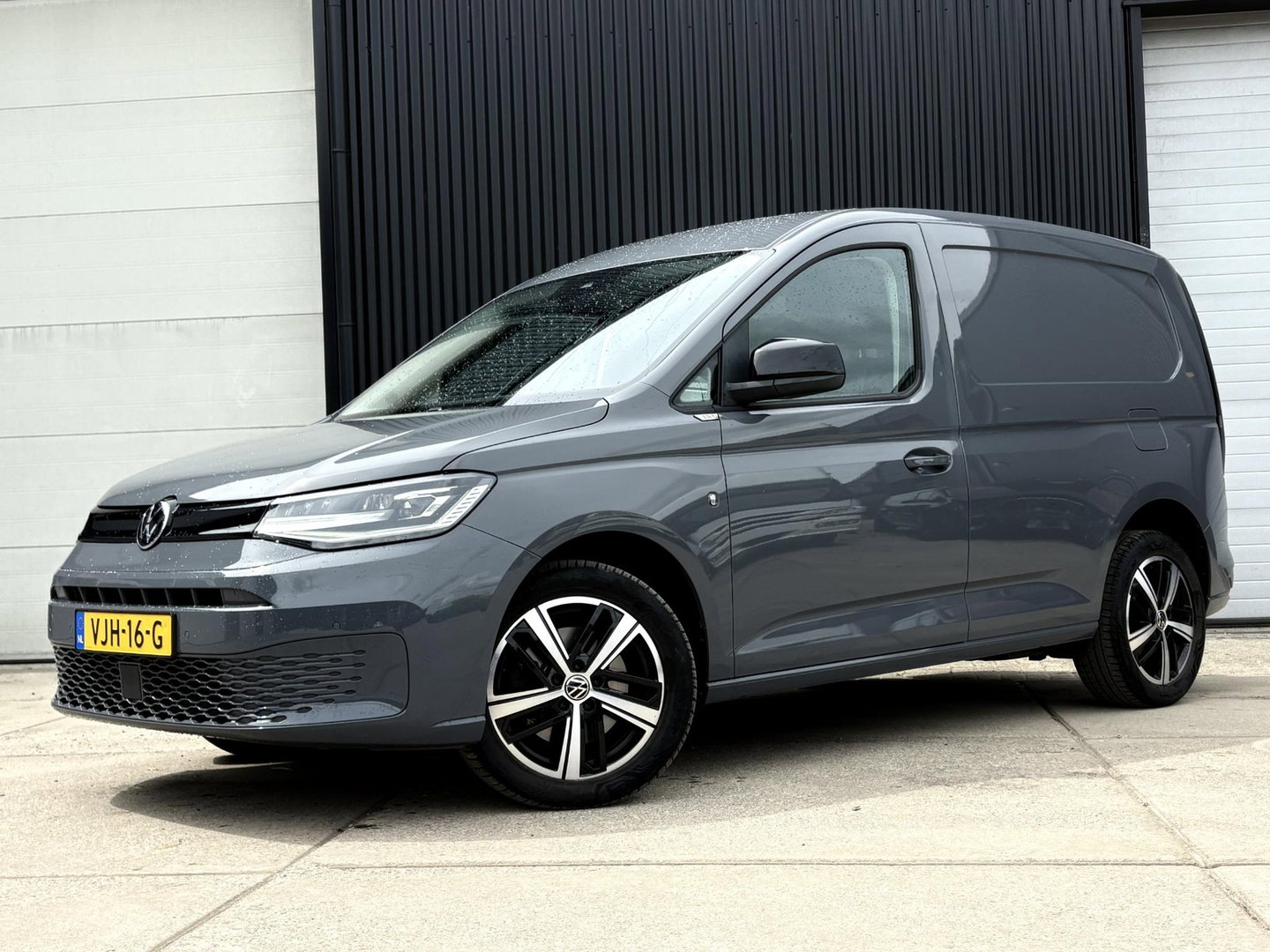 Volkswagen Caddy Cargo 2.0 TDI | CAMERA | AUT | LED | LEDER | SENSOREN VOOR + ACHTER