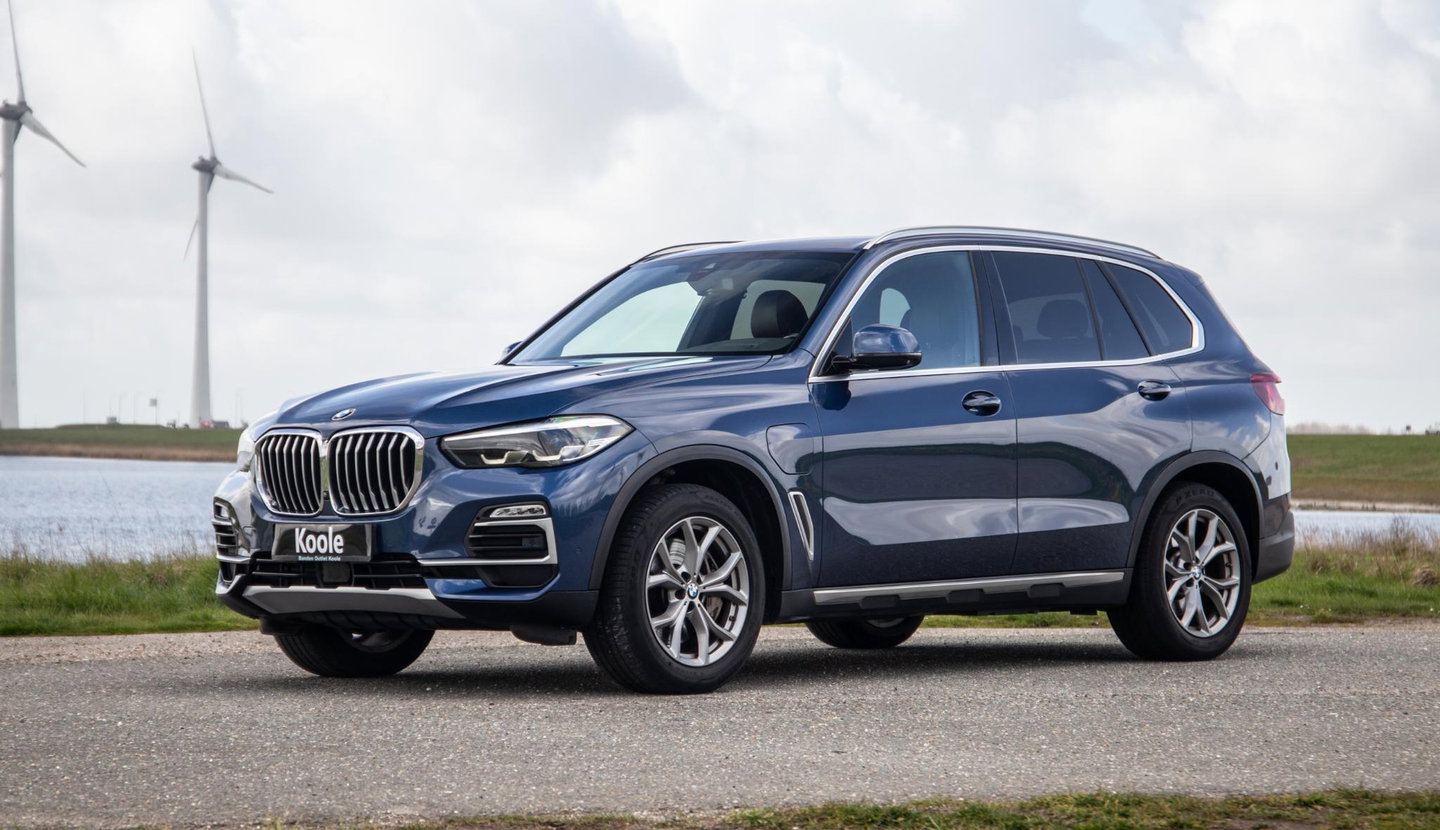 BMW X5 xDrive45e Executive 360 CAMERA / BRUIN LEER / LED / KEYLESS / STOELVERWARMING / LEER