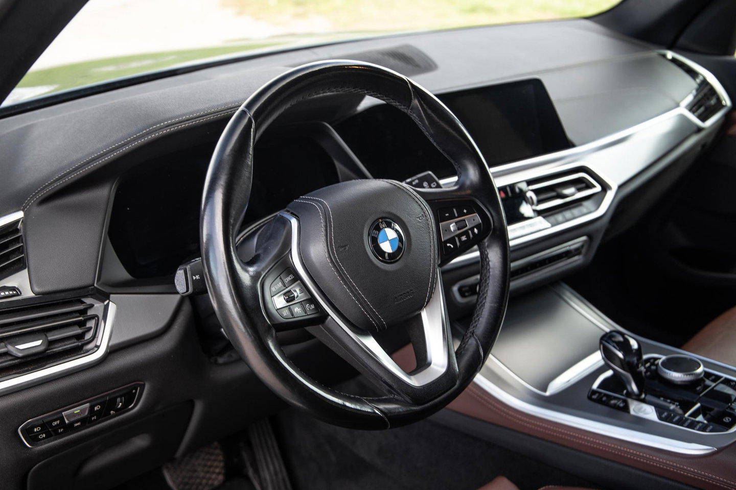BMW X5 xDrive45e Executive 360 CAMERA / BRUIN LEER / LED / KEYLESS / STOELVERWARMING / LEER