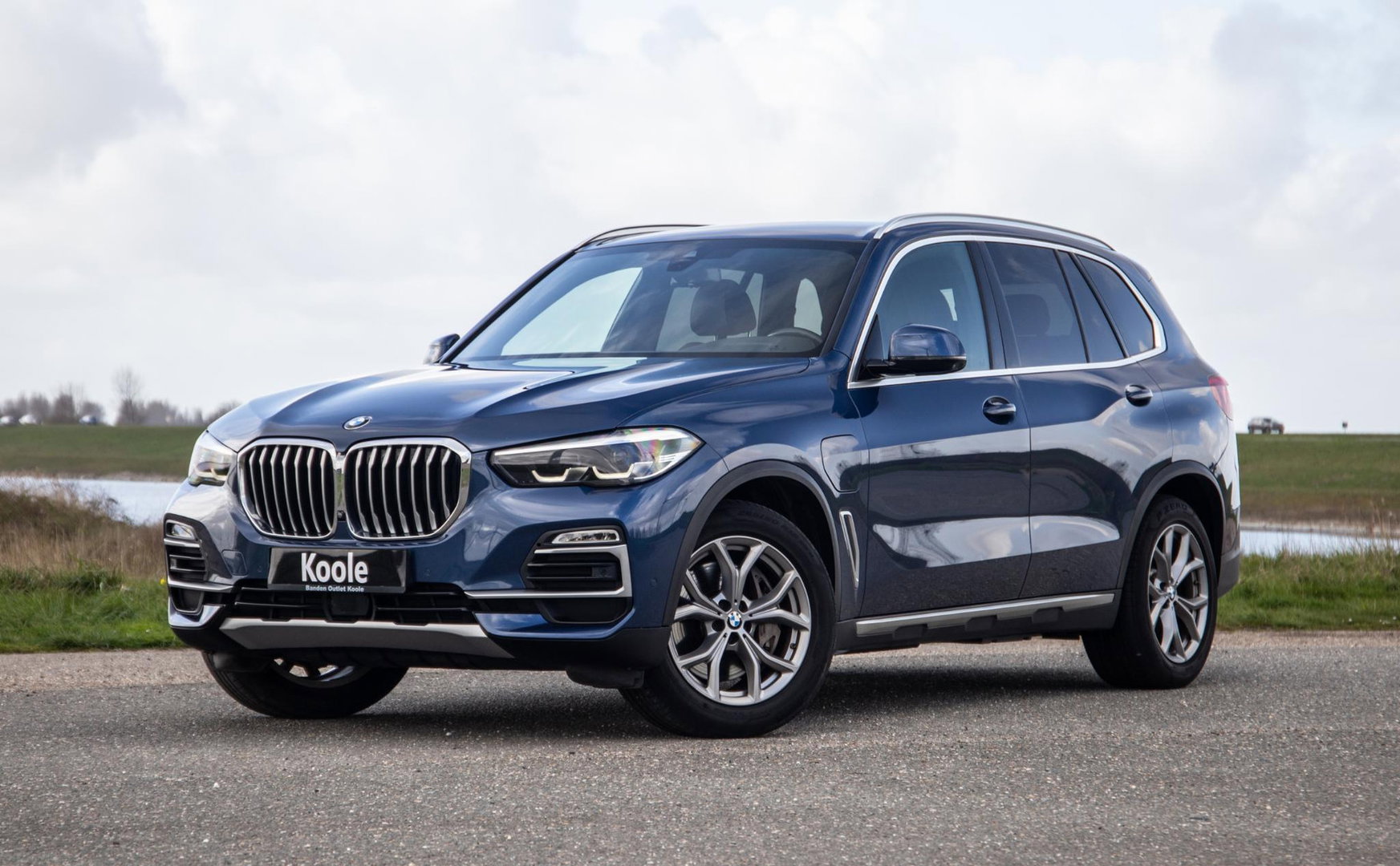 BMW X5 xDrive45e Executive 360 CAMERA / BRUIN LEER / LED / KEYLESS / STOELVERWARMING / LEER