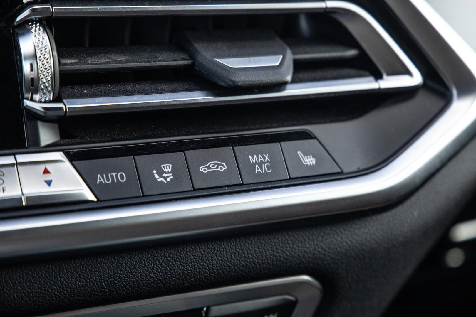 BMW X5 xDrive45e Executive 360 CAMERA / BRUIN LEER / LED / KEYLESS / STOELVERWARMING / LEER