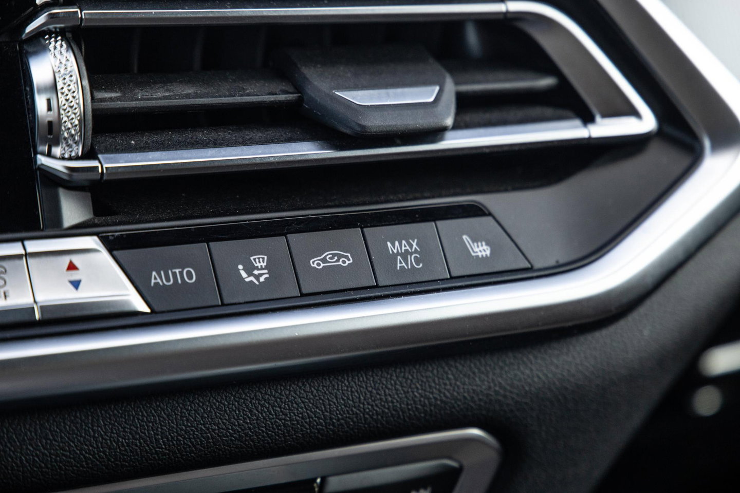BMW X5 xDrive45e Executive 360 CAMERA / BRUIN LEER / LED / KEYLESS / STOELVERWARMING / LEER