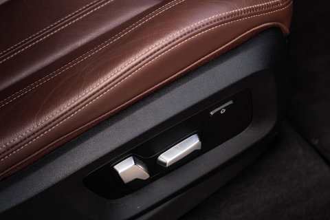 BMW X5 xDrive45e Executive 360 CAMERA / BRUIN LEER / LED / KEYLESS / STOELVERWARMING / LEER