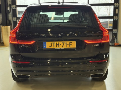 Volvo XC60 T8 408PK AWD / R-Design / LED