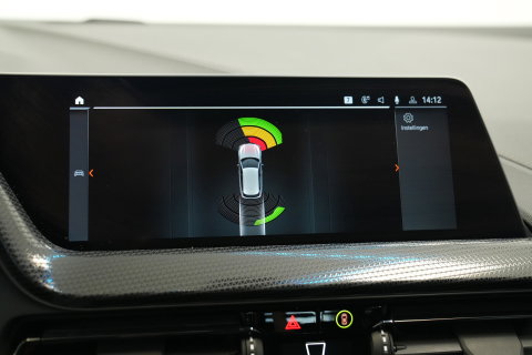 BMW 1 Serie 118i Business Edition Plus Keyless Go PDC LED CArplay 24 Maanden garantie* (Vraag naar de voorwaarden)