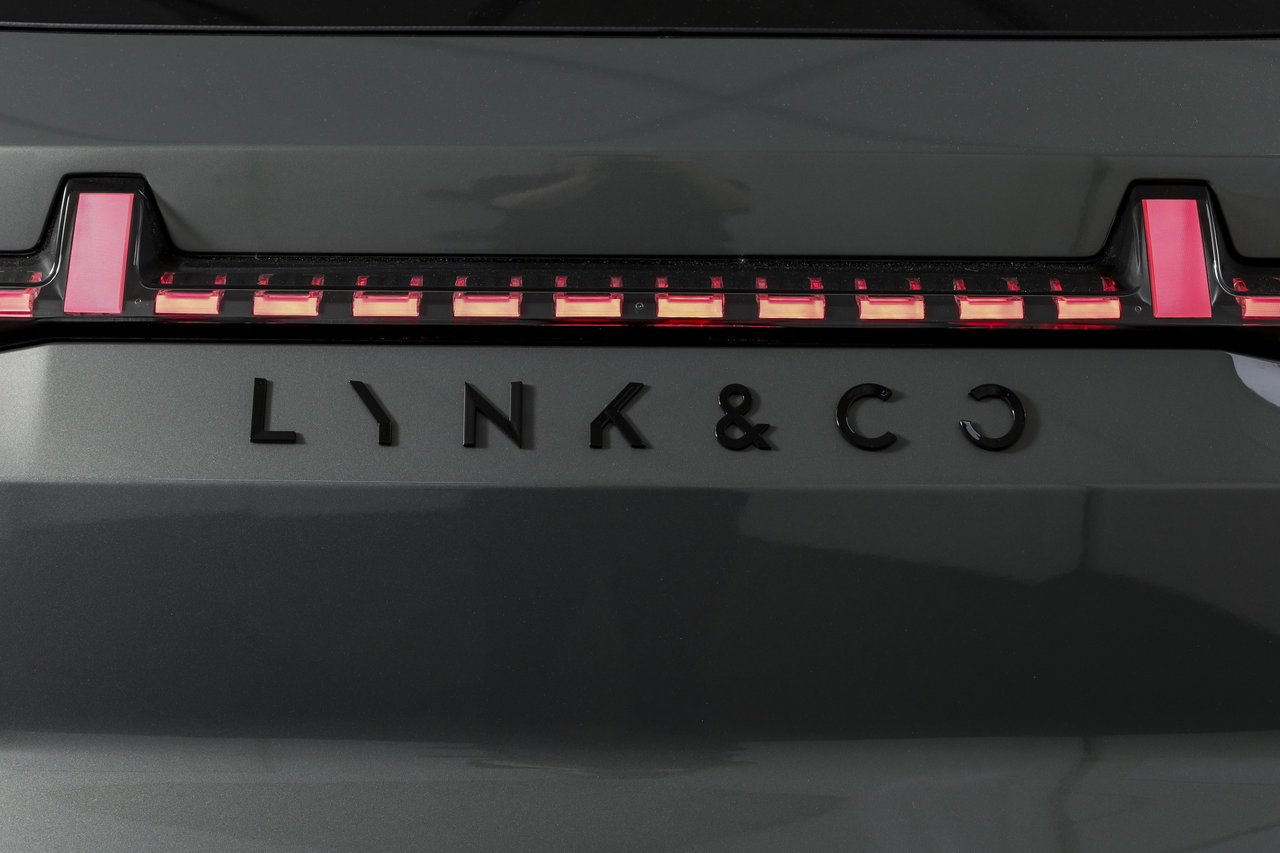 Lynk & Co 08