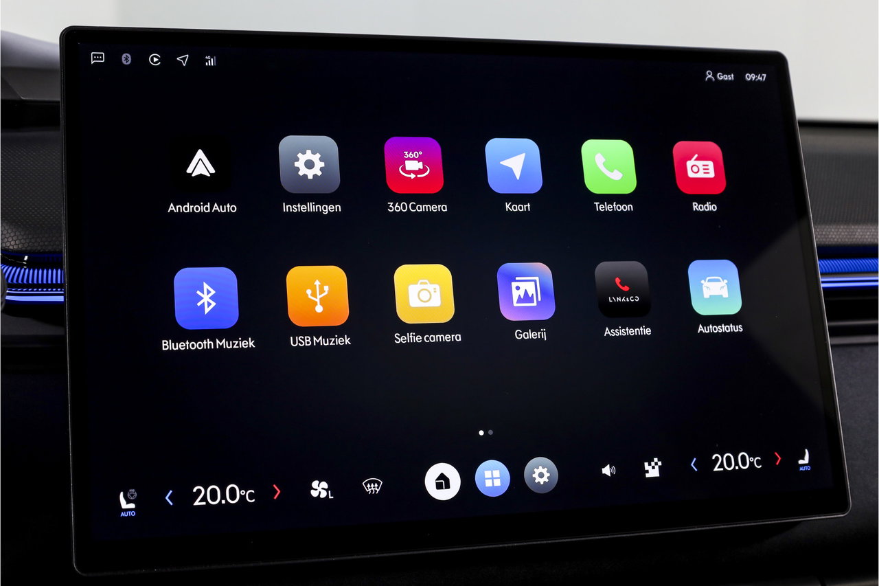 Lynk & Co 08