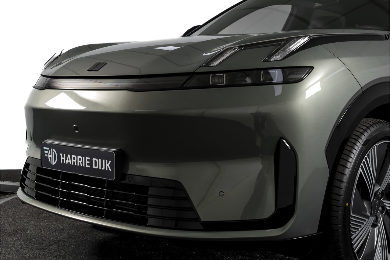 Lynk & Co 08