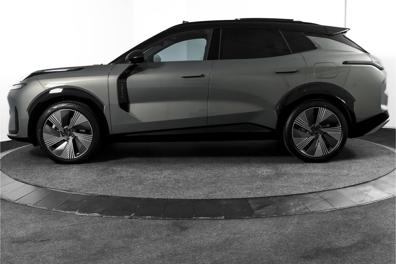 Lynk & Co 08