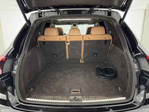 Porsche Cayenne 3.0 S E-Hybrid Aut. *PANO | SPORT-CHRONO | LEATHER | FULL-LED | BLINDSPOT | MEMORY-PACK | TOP-VIEW | BOSE-SOUND | KEYLESS | AIR-SUSPENSION | HEATED-SPORTSEATS | PRIVACY-GLASS | SHIFTPADDLES | DAB | 21''ALU