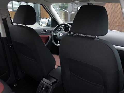 Škoda Yeti 1.4 TSI 123PK Elegance DSG / RNS / luxe pakket
