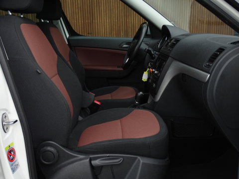 Škoda Yeti 1.4 TSI 123PK Elegance DSG / RNS / luxe pakket