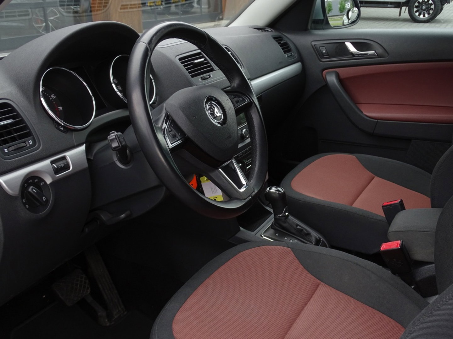 Škoda Yeti 1.4 TSI 123PK Elegance DSG / RNS / luxe pakket